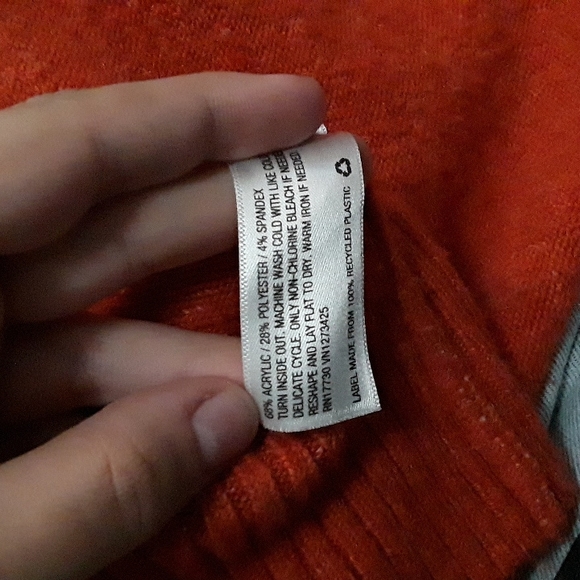 Universal Thread Mock Turtleneck Orange Sweater - Picture 4 of 7